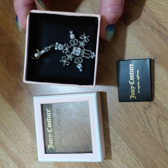 Juicy Couture 🆕 y2k Iconic Snowflake Charm